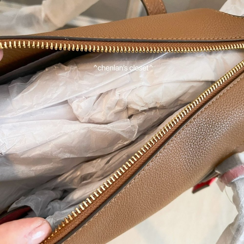 ✨NeW! Tory Burch Perry Satchel - Picture 7 of 13